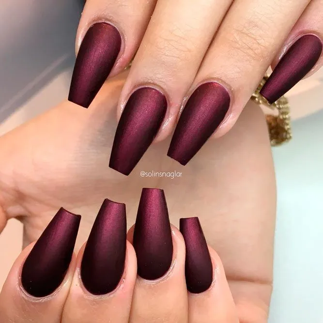 art-matte-nails-style-1.webp