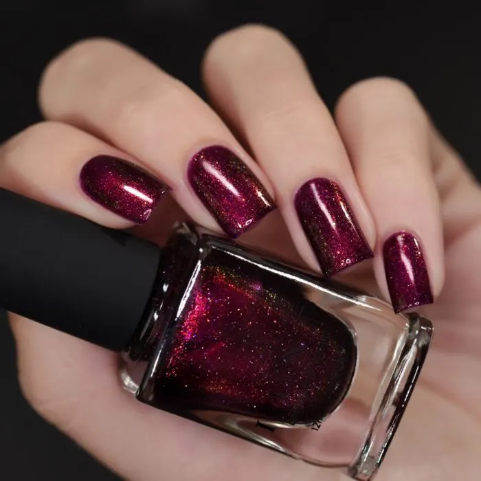 idea-holo-deep-wine-holographic.webp