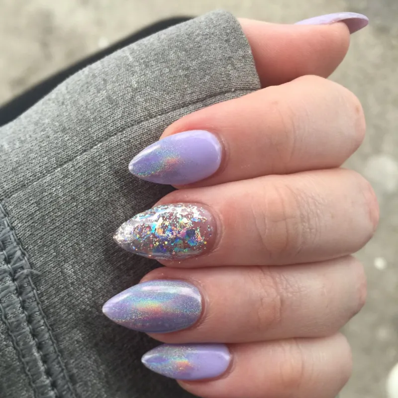 idea-holo-lavender-holographic-dream.webp